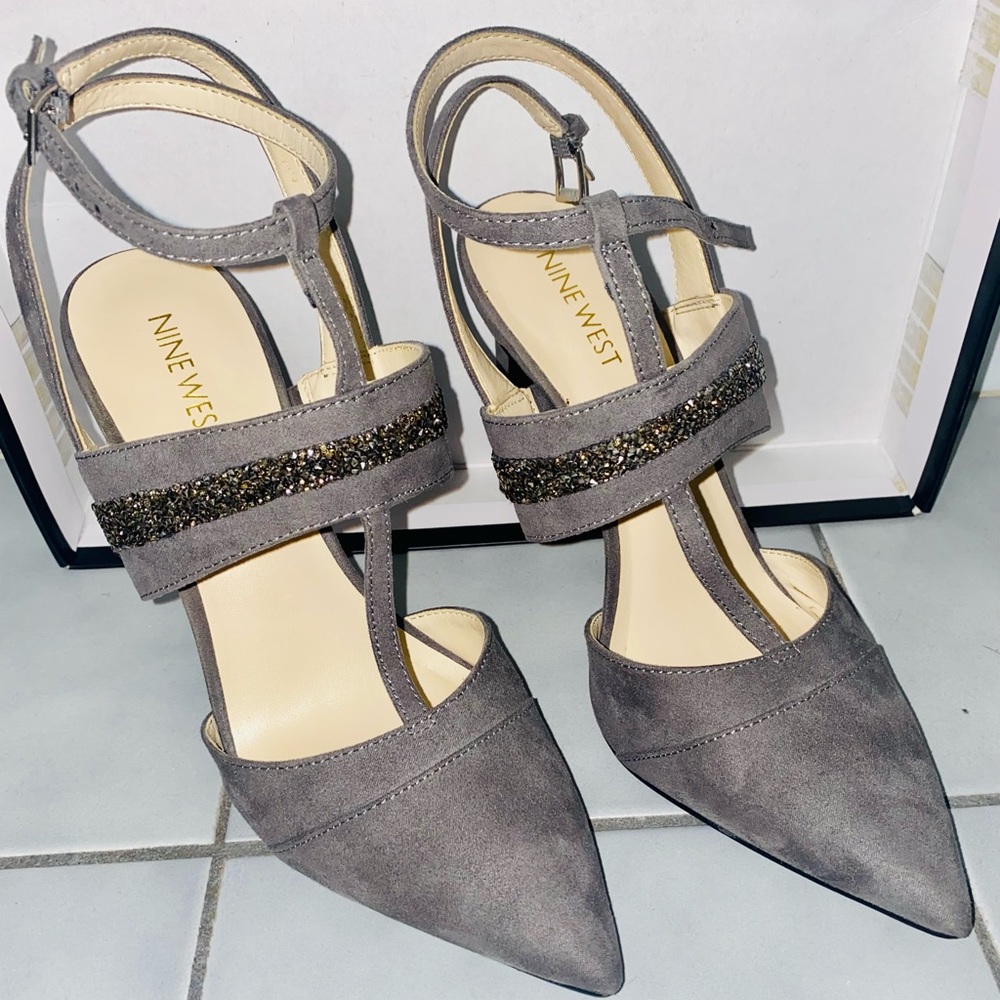 Nine West T- strap pumps